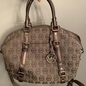 Michael kors bag